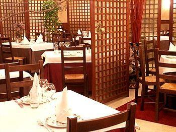 Le Merle Blanc Logis 3* Digoin