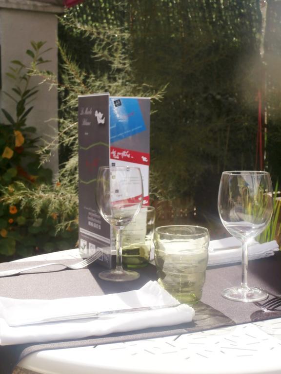 Le Merle Blanc Logis Digoin